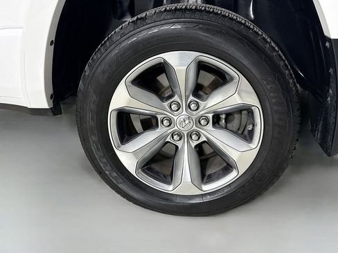 Used 2022 RAM 1500 Limited image 30