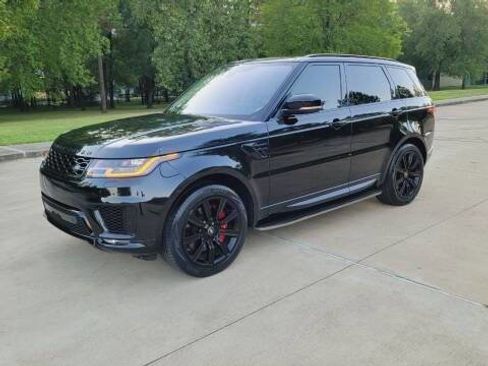 Used 2020 Land Rover Range Rover Sport HST image 14