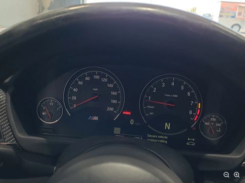 Used 2015 BMW M4 Coupe w/ Executive Package RWD image 11