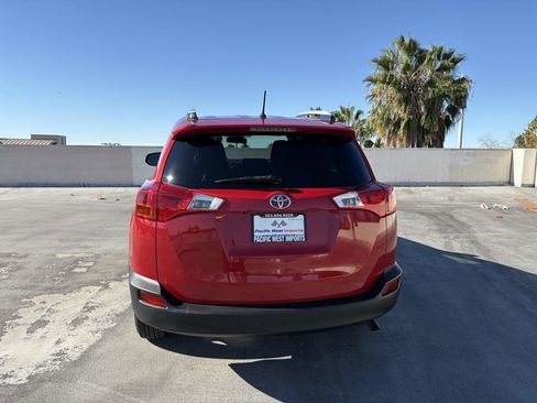 Used 2013 Toyota RAV4 LE image 13