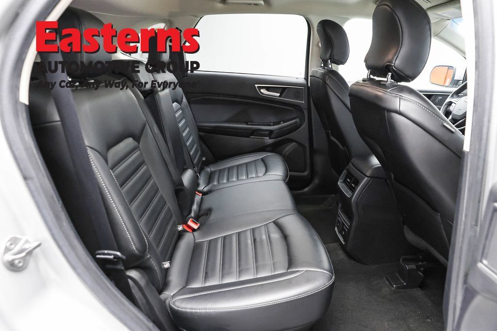 Used 2019 Ford Edge SEL w/ Equipment Group 201A FWD image 24