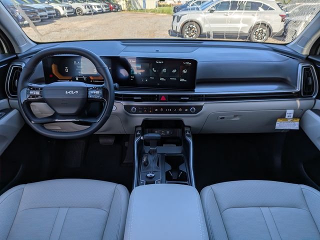 New 2026 Kia Sorento S w/ S Panoramic Sunroof Package FWD image 17