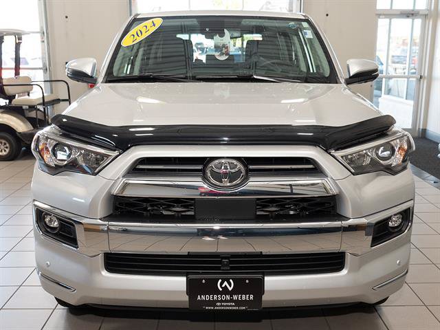 Used 2024 Toyota 4Runner Limited AWD/4WD image 3