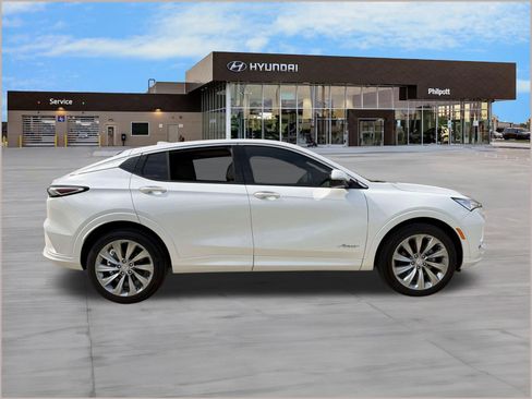 Used 2025 Buick Envista Avenir image 8