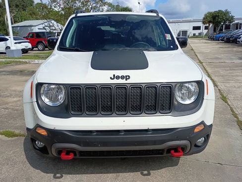 Certified 2023 Jeep Renegade Trailhawk AWD/4WD image 2