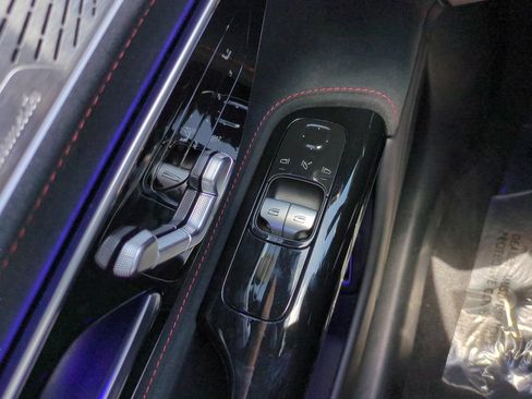 Used 2024 Mercedes-Benz AMG GT 55 image 18