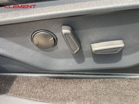 Used 2022 Ford F150 XLT w/ Equipment Group 302A High image 36