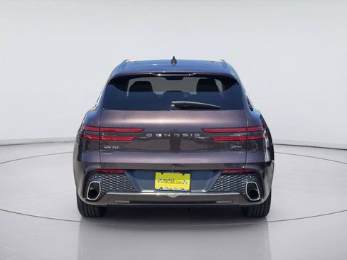Used 2022 Genesis GV70 2.5T w/ Advanced Package AWD/4WD image 6
