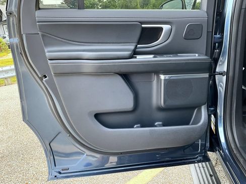 New 2027 Ford Expedition Max Platinum w/ Stealth Appearance Package AWD/4WD image 27