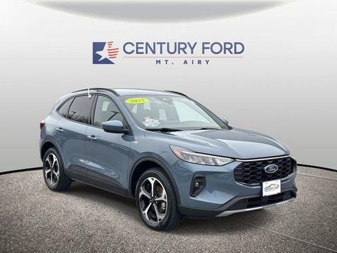 Used 2025 Ford Escape ST-Line Elite w/ Tech Pack #1 image 1