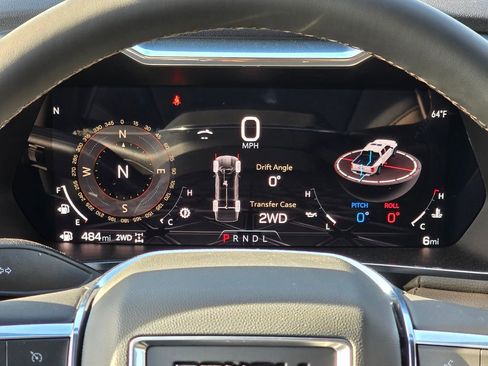 New 2026 GMC Canyon Denali AWD/4WD image 14
