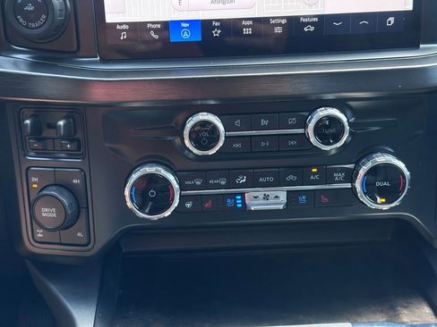 Used 2024 Ford F350 Lariat w/ Lariat Ultimate Package AWD/4WD image 34