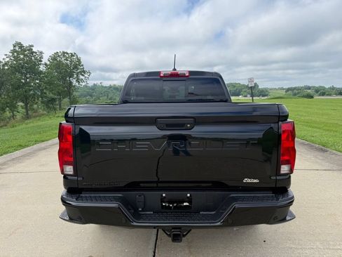 Used 2026 Chevrolet Colorado W/T w/ WT Custom Package RWD image 4