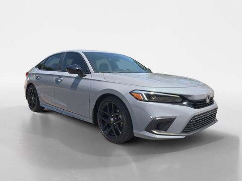Used 2024 Honda Civic Sport image 8