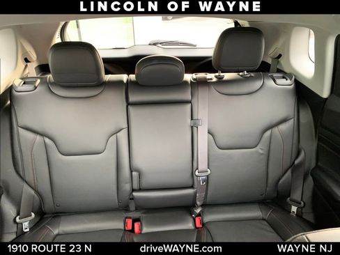 Used 2022 Jeep Compass Trailhawk w/ Trailhawk Elite Group image 14