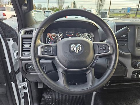 New 2024 RAM 4500 Tradesman image 15