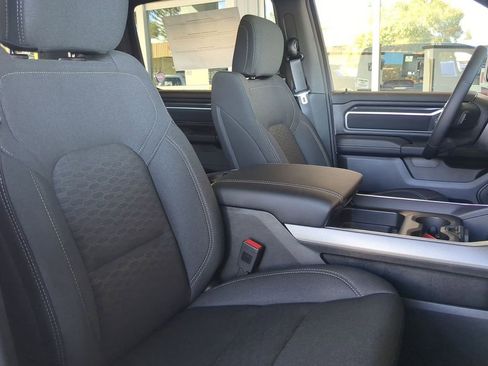 New 2026 RAM 1500 Big Horn AWD/4WD image 8