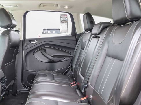 Used 2013 Ford Escape Titanium w/ Parking Technology Pkg AWD/4WD image 19