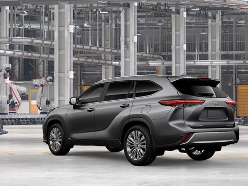New 2026 Toyota Highlander Platinum image 6