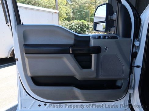 Used 2019 Ford F250 XL w/ Power Equipment Group image 13