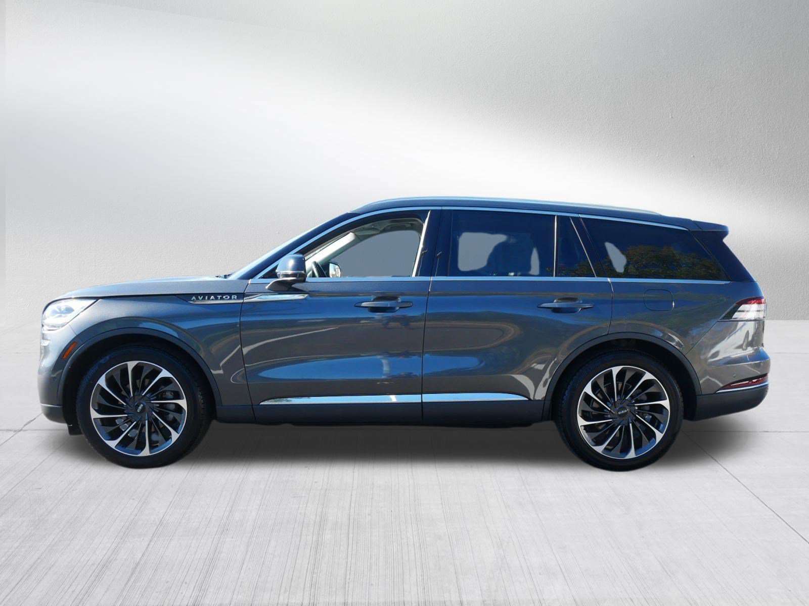 Used 2020 Lincoln Aviator Reserve w/ Equipment Group 202A AWD/4WD image 4