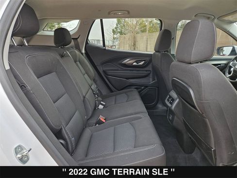 Used 2022 GMC Terrain SLE w/ Driver Convenience Package image 26