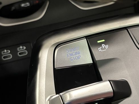 New 2027 BMW X2 xDrive28i AWD/4WD image 18