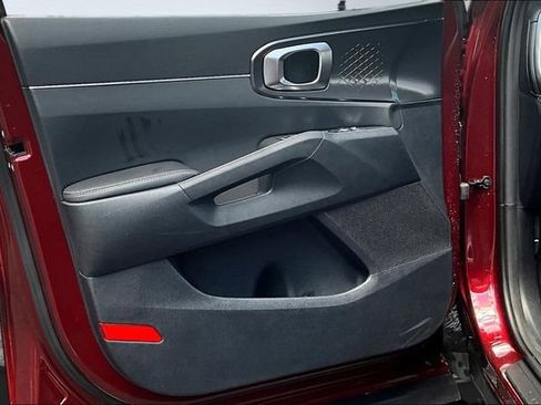 Used 2025 Kia Sorento S w/ Panoramic Sunroof Package FWD image 20