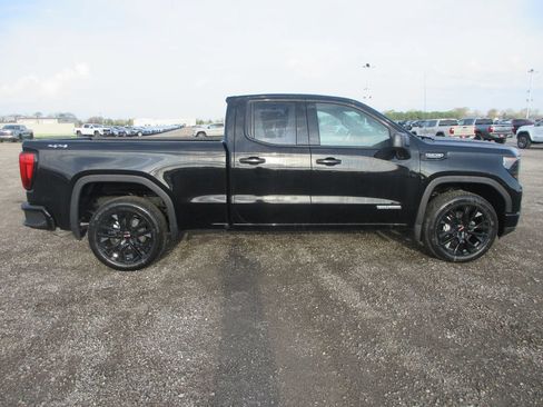 New 2026 GMC Sierra 1500 Elevation AWD/4WD image 3