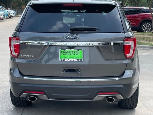 Used 2018 Ford Explorer Limited FWD image 5