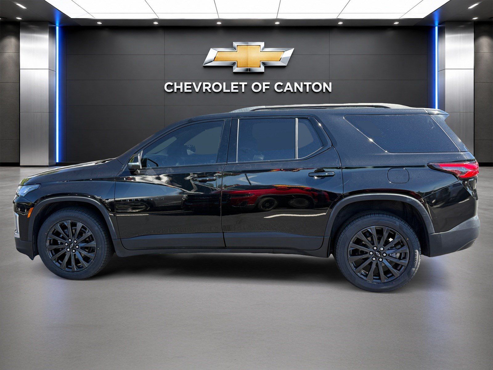 Used 2023 Chevrolet Traverse RS AWD/4WD image 8