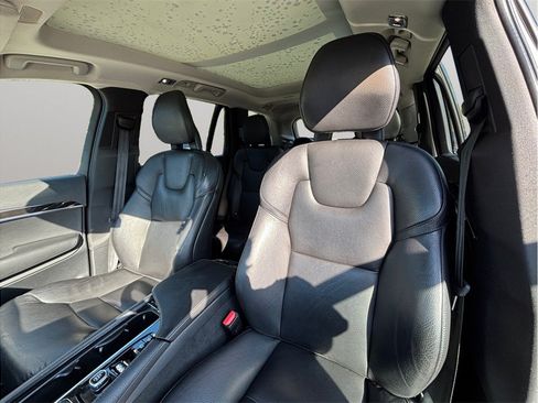 Used 2018 Volvo XC90 T6 Momentum w/ Convenience Package AWD/4WD image 20