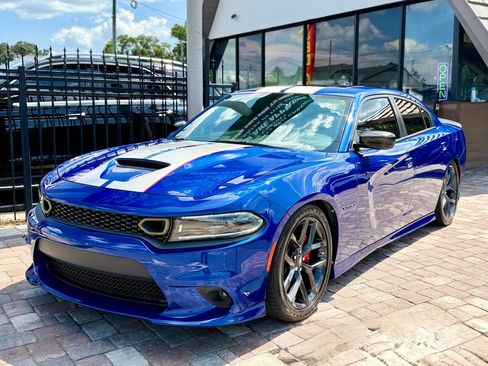 Used 2022 Dodge Charger R/T w/ Blacktop Package RWD image 6