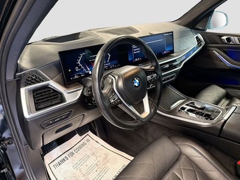 Used 2024 BMW X5 sDrive40i image 10