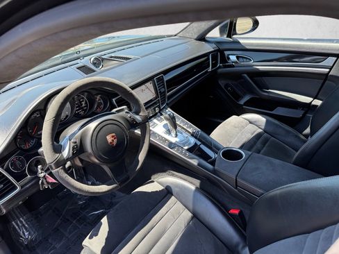 Used 2013 Porsche Panamera GTS AWD/4WD image 10