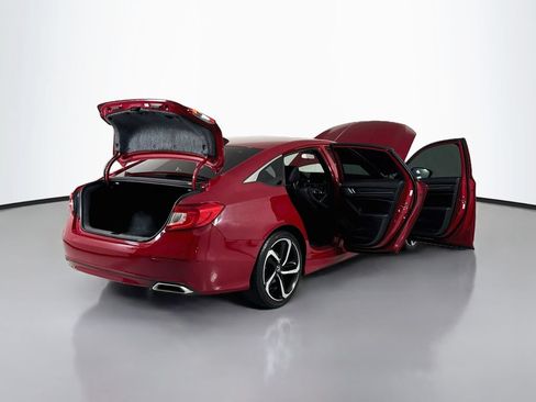 Used 2022 Honda Accord Sport image 19