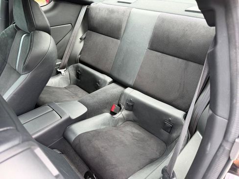 Used 2023 Toyota GR86 Premium w/ ALL Weather Mat Package (TMS) RWD image 13