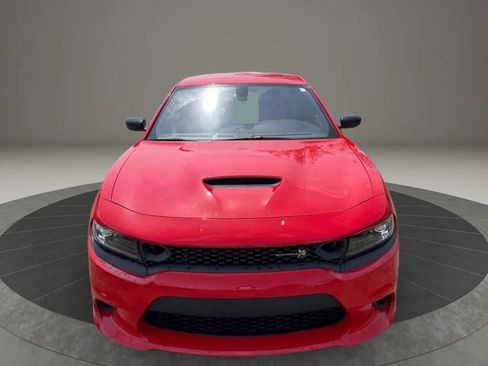 Used 2023 Dodge Charger SXT RWD image 2