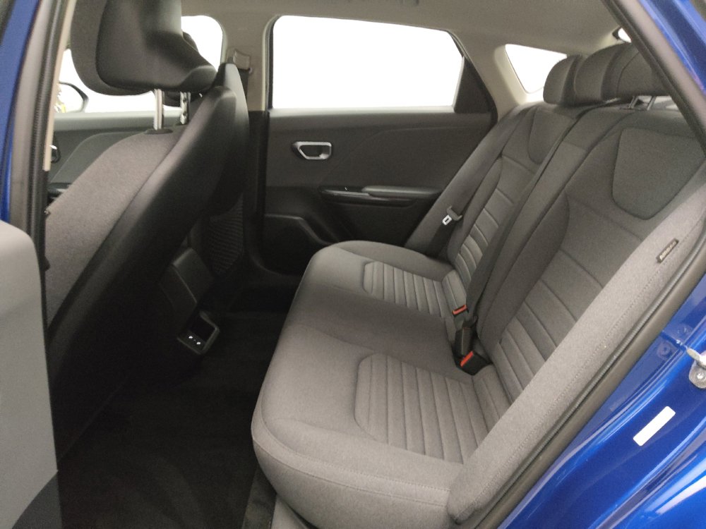 Used 2025 Kia K4 EX FWD image 18