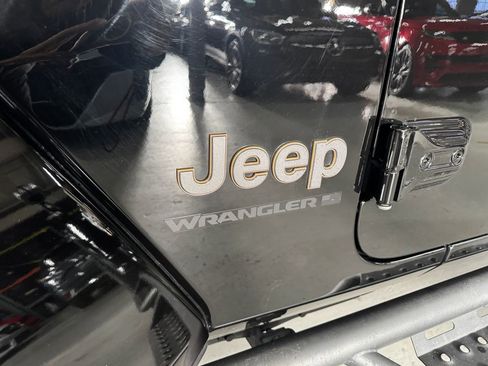 Used 2024 Jeep Wrangler Unlimited Rubicon 392 w/ Dual Top Group image 37