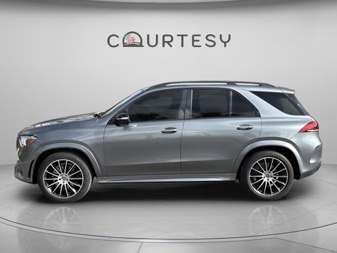 Used 2020 Mercedes-Benz GLE 350 image 4