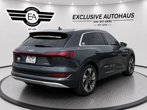 Used 2021 Audi e-tron Premium w/ Towing Package AWD/4WD image 7