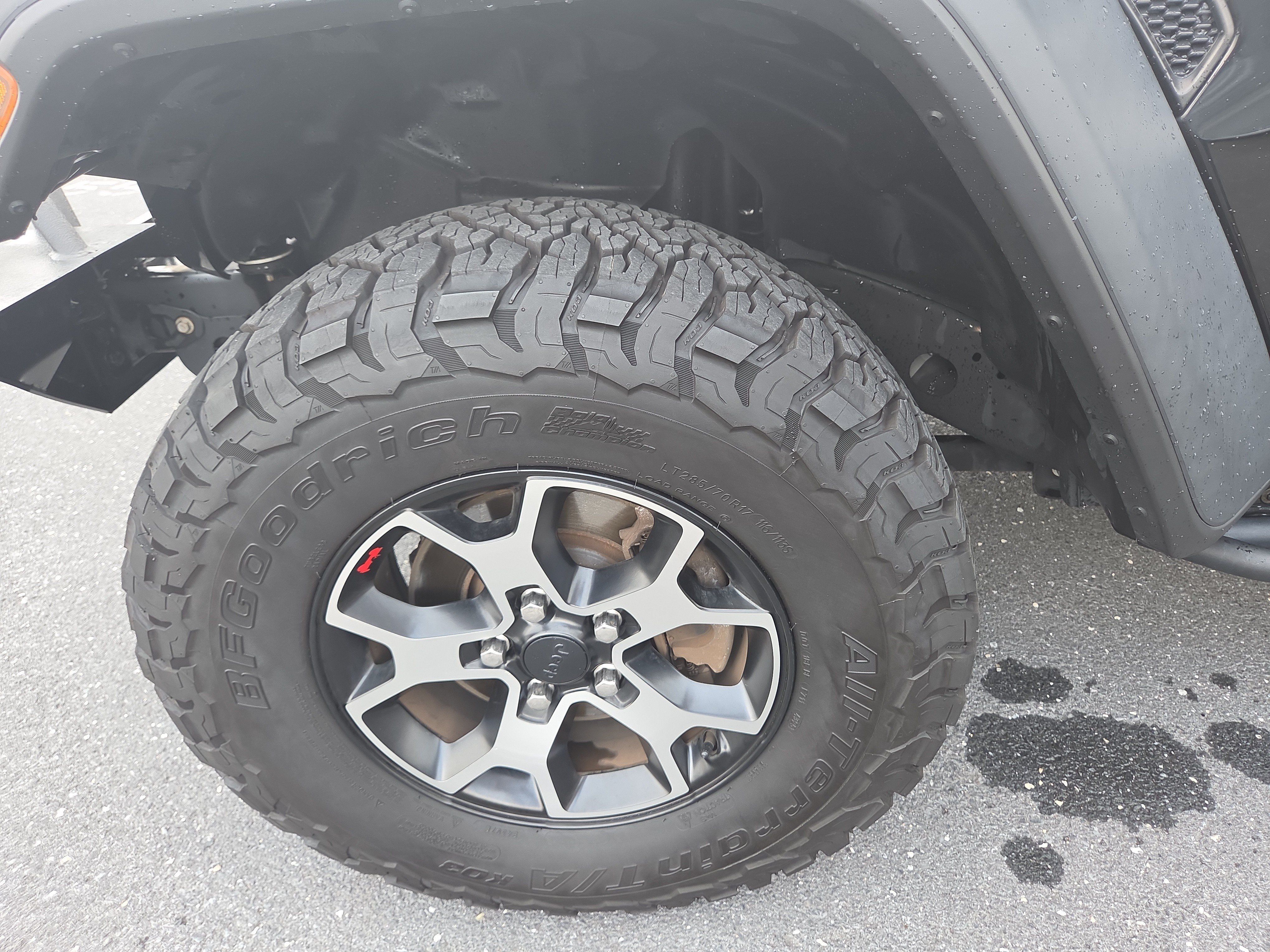 Used 2021 Jeep Wrangler Unlimited Rubicon w/ LED Lighting Group AWD/4WD image 27