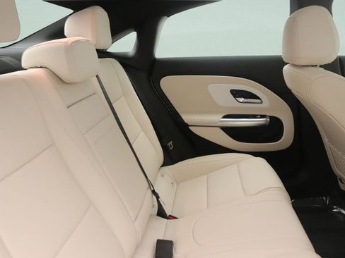 New 2026 Mercedes-Benz CLA 250+ image 8