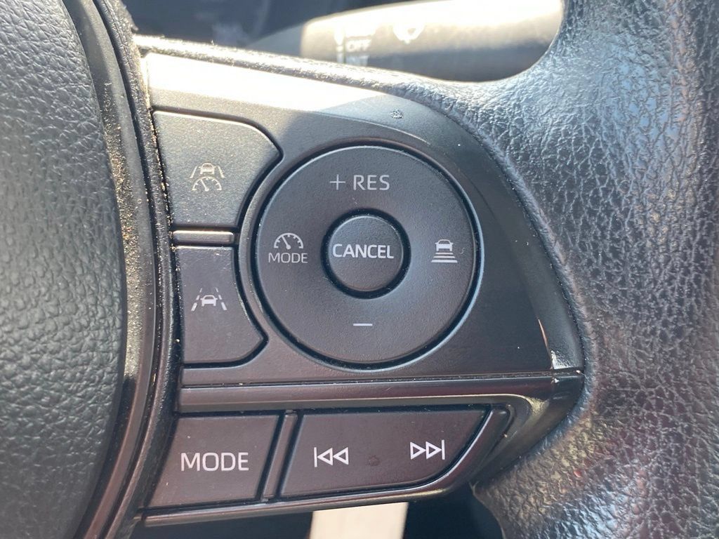 Used 2024 Toyota Corolla LE FWD image 26