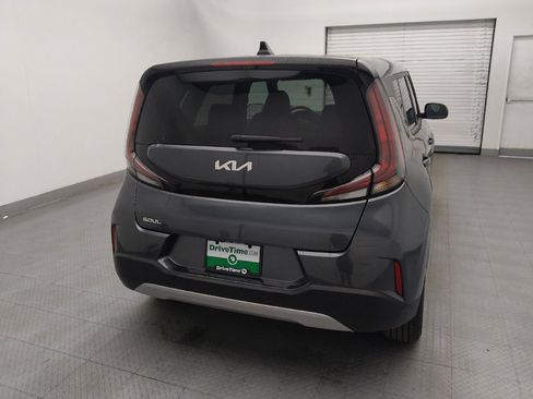 Used 2025 Kia Soul LX image 7