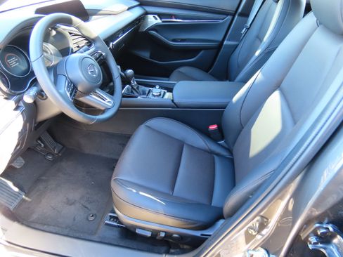 New 2026 MAZDA MAZDA3 2.5 S Hatchback w/ Premium Pkg image 33