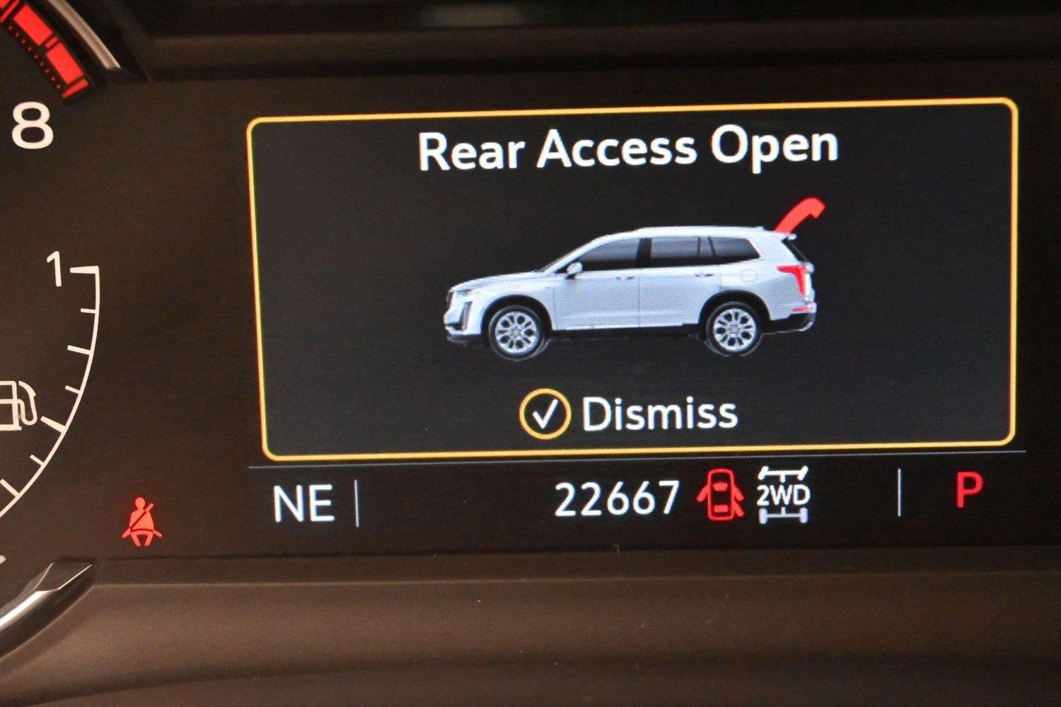 Certified 2024 Cadillac XT6 Premium Luxury AWD/4WD image 22
