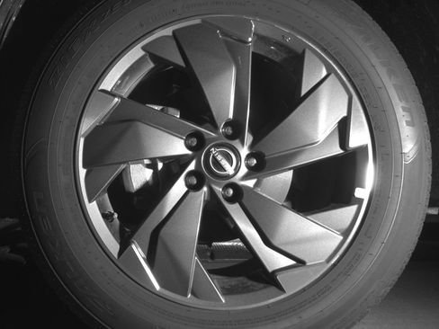 Used 2025 Nissan Rogue SV image 12