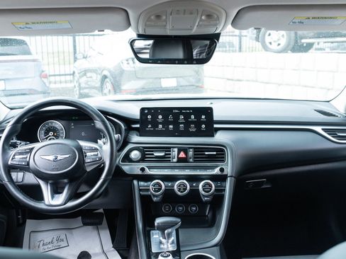 Used 2023 Genesis G70 2.0T image 21